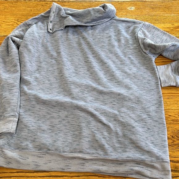 Maurices plum color top. Snap detail at shoulder. Size 0 (Fits like Size Large). - Picture 11 of 11